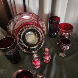 Vintage  Ruby Cape Code Dinner Set