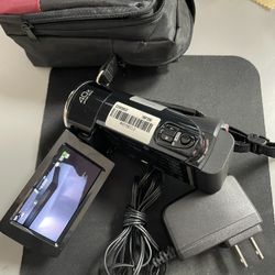 JVC compact HD Everio camcorder- OPEN TO OFFERS