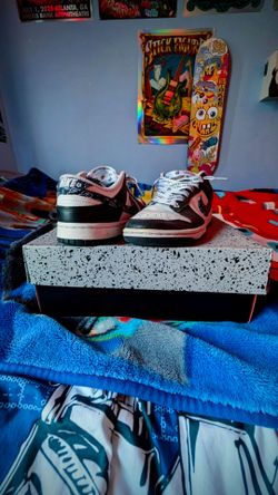 Custom panda dunks