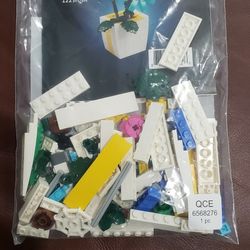 Barnes and Nobles Exclusive Spring In Bloom Brand New