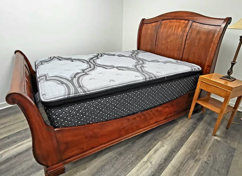 BRAND NEW MATTRESS SALE! 50% to 80% OFF RETAIL! $10 DOWN TAKES IT HOME!