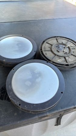 Flush mount LEDs