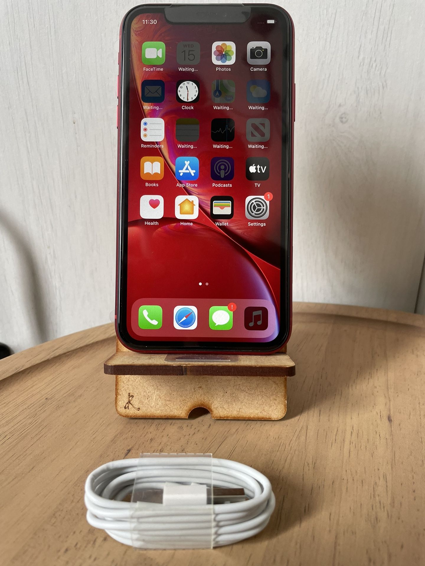 Apple iPhone XR 64gb Red Unlocked For All Carriers