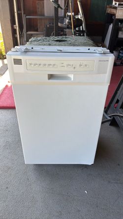 Frigidaire Compact Dishwasher