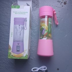 Portable & Rechargeable Cup Sized Blender