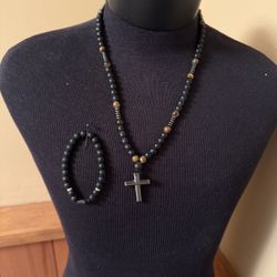 New- Men’s 27” Tigers Eye and Black Onyx necklace with 8.5” Black Lava bracelet