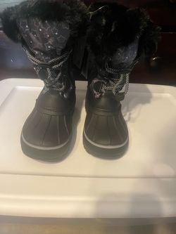 Kids Snow Boots with Faux Fur Trim