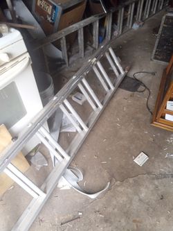Aluminum Extension Ladder