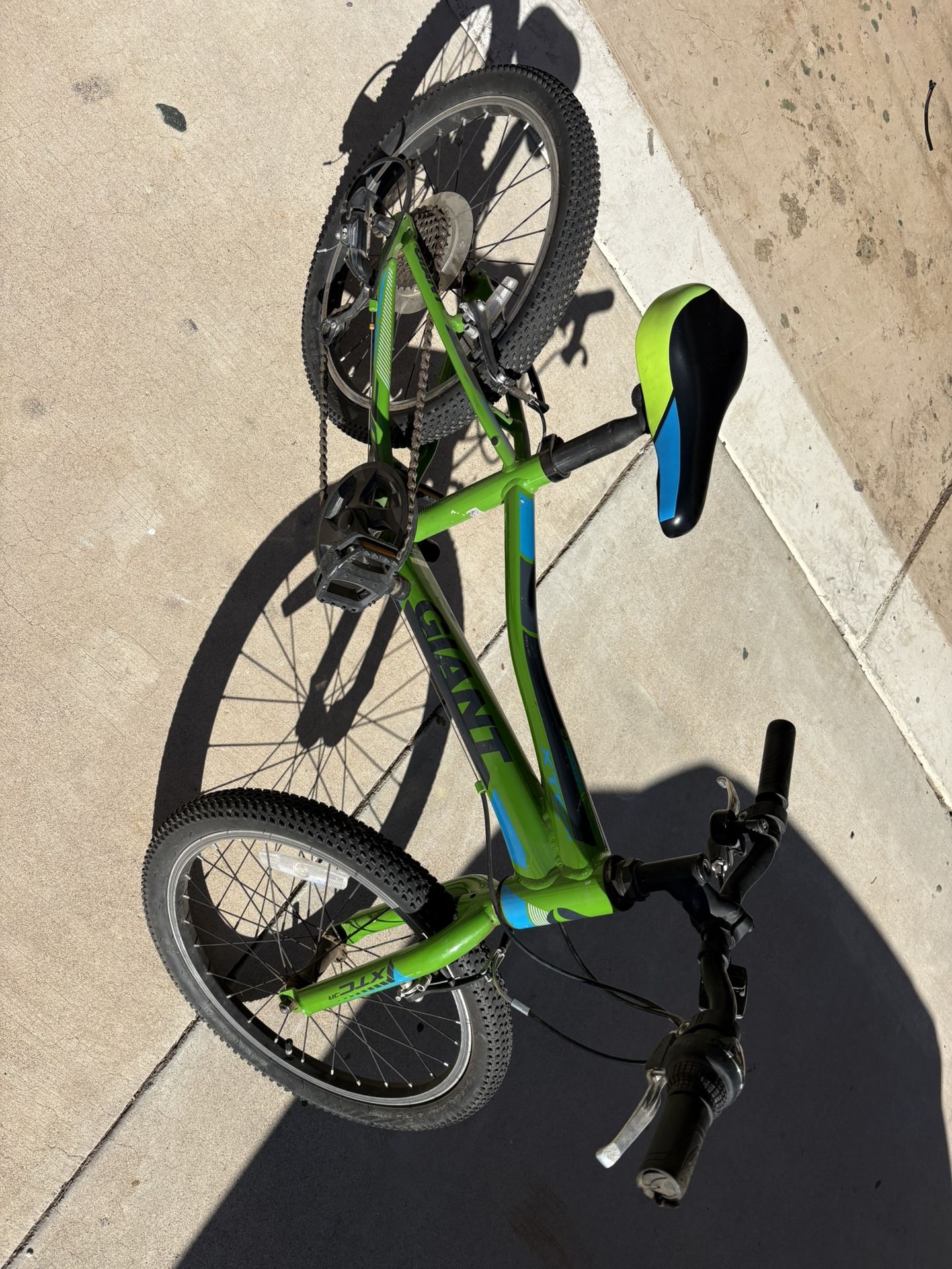 Giant XTC Jr Bike (Mountain bike) Youth