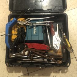 Dewalt Selling All These Tools Together For One Set Price