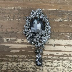 GREY GLASS RHINESTONE PENDANT BROOCH BAROQUE COURT CORSAGE WOMENS ACCESSORIES 