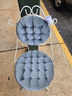 Chair ( Read before you message)