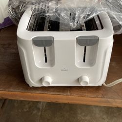4 Bread Toaster