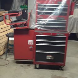 Craftsman Tool Chest And Accessories