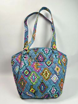 NWT Vera Bradley Quilted Shoulder Bag Glenna 15710-H92/Painted Medallions **READ DESCRIPTION**