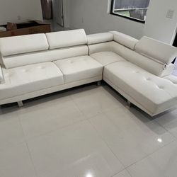 Sectional Sofa 