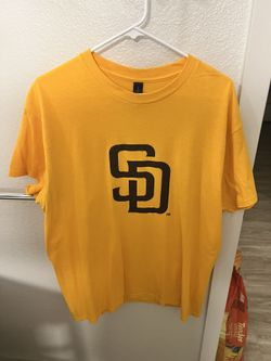 Padres shirt, size large