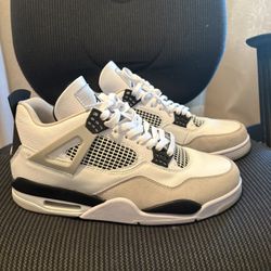 Jordan Four Military Black