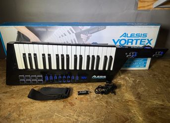 Alesis Vortex 2 Wireless Keytar *Price Negotiable*