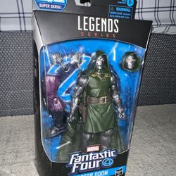 Dr Doom Marvel Legends BAF Action Figure