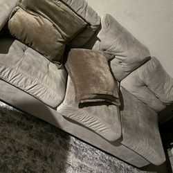 couches with ottomen 