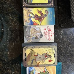 5 Tarot Decks