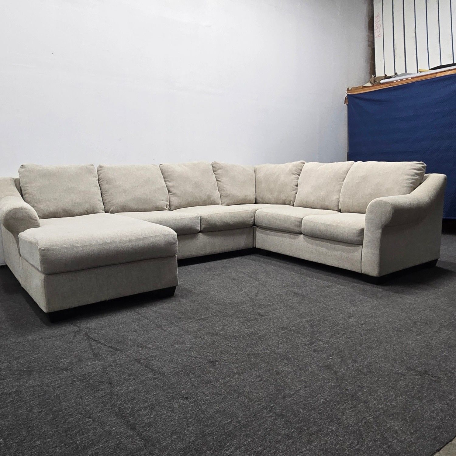 Can Deliver! White Sectional Sofa Couch Washable Pillows/Cushions
