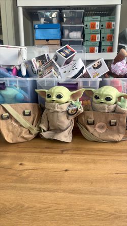 StarWars Baby Yoda dolls