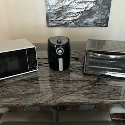 Microwave, Air Fryer and Tabletop Oven for Sale