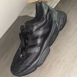 Adidas EVM Size 11’5 Men