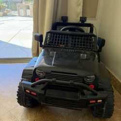 Kid’s Jeep With Charger