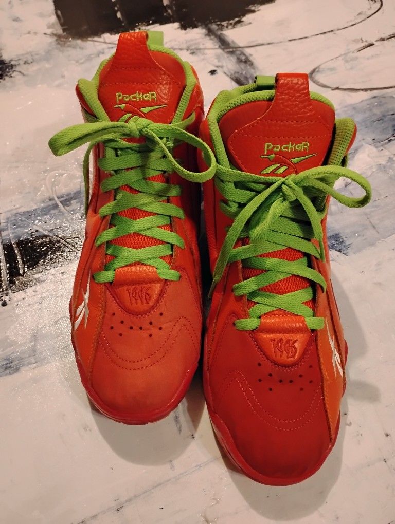 The Reebok Kamikaze II Mid Size 91/2