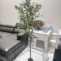 Freyalife Artificial Olive Tree (6FT) Indoor Faux Plants for Home Office Bedroom Living Room Decor, Fake Tall fig Potted for Housewarming Gift, Trees 