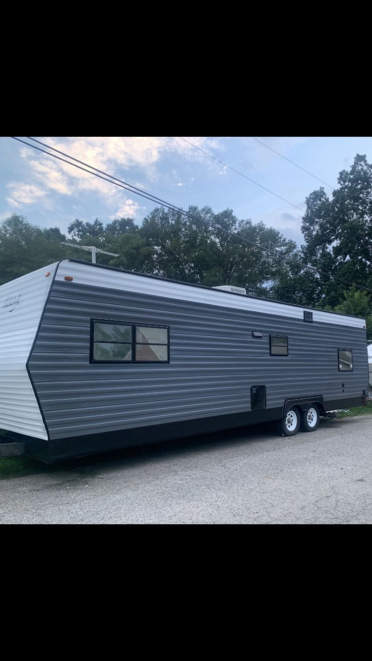 Camper