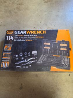 Gear Wrench tap and die