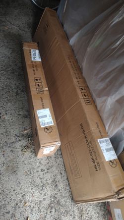 DEAL! Brand New 14" King Size Hybrid Memory Foam Mattress and King Size Upholstered Frame