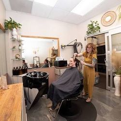 Private Salon Space In Carlsbad 