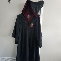 Harry potter gryffindor robe NEW