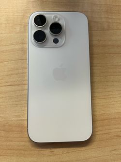 Apple Iphone 16 Pro white titanium AT&T/CRICKET