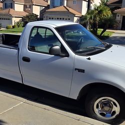 Ford F-150 XL