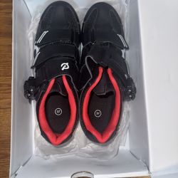 Women’s Peloton Shoes, Size 37(6.5 US)
