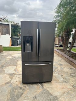 Samsung French Door Refrigerator Black Stainless