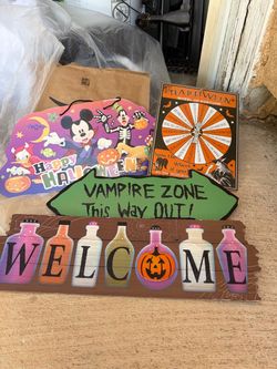 Halloween wooden signs