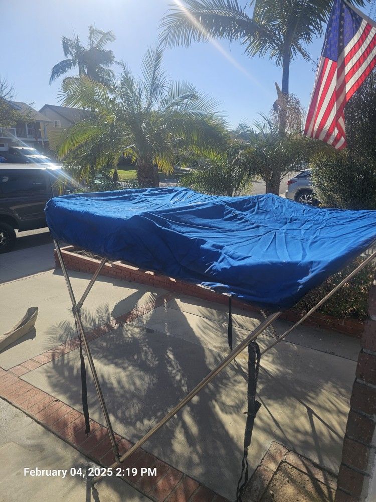 Bimini Top - 17' Boston Whaler Montauk