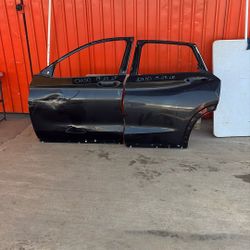 2019-2025 Infiniti Qx50 Door 