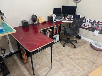 Office Desk