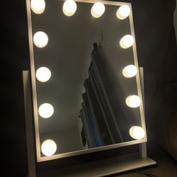 Light Up 360 Vanity Mirror