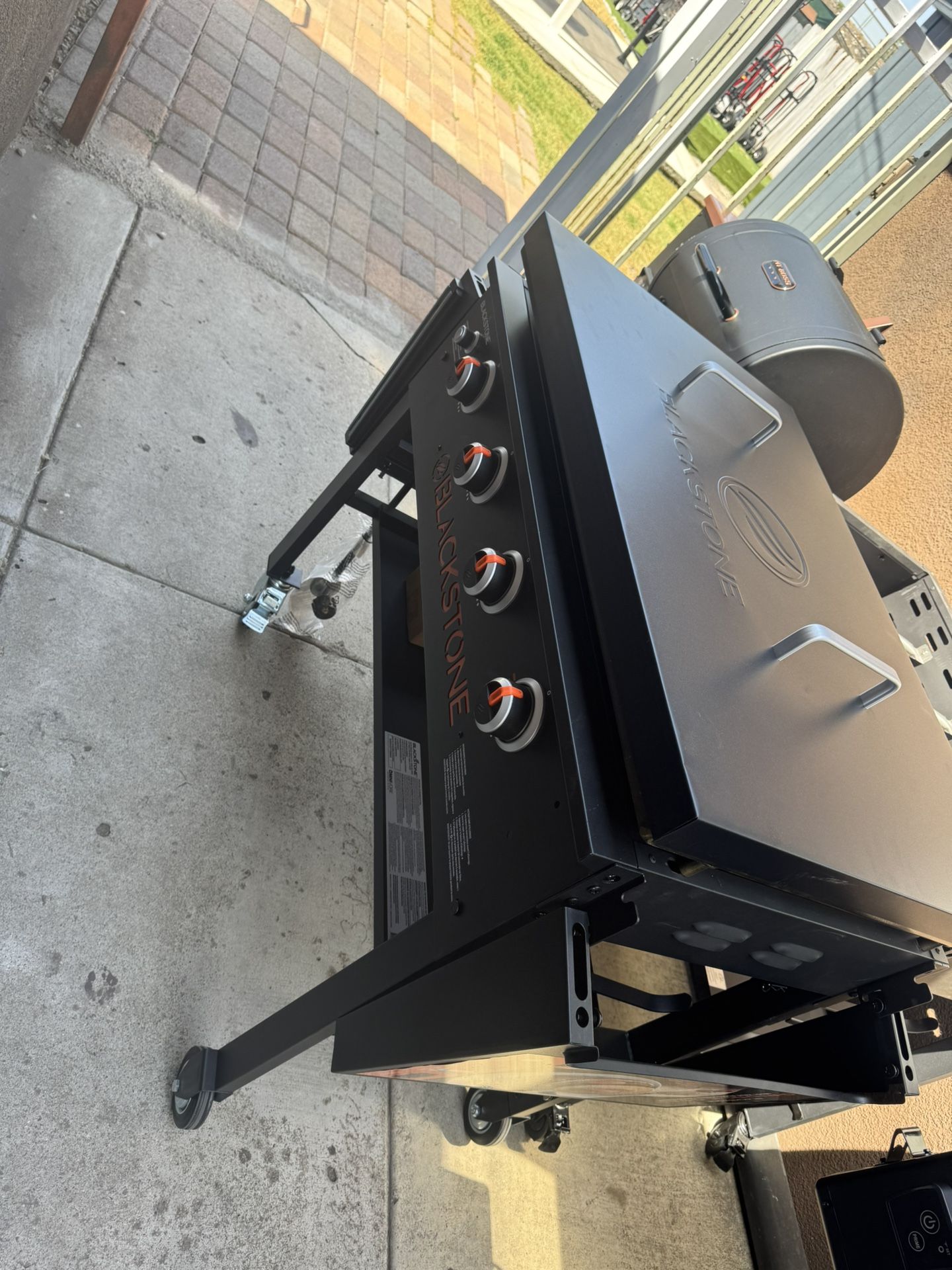 Blackstone 36” Con Tapa Dura New
