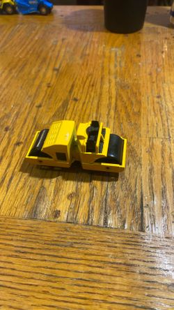 Hot Wheels Road Roller