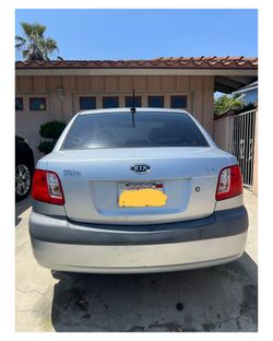 2009 KIA Rio